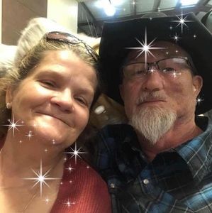 Meet your Posher, Ellicia